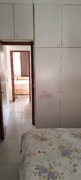 Apartamento à venda com 2 quartos, 71m² - Foto 8