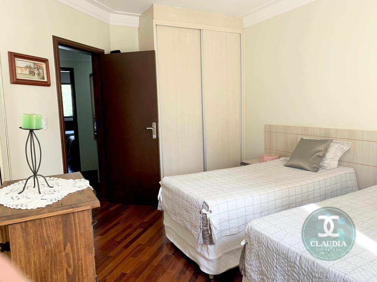 Apartamento à venda com 5 quartos, 448m² - Foto 16