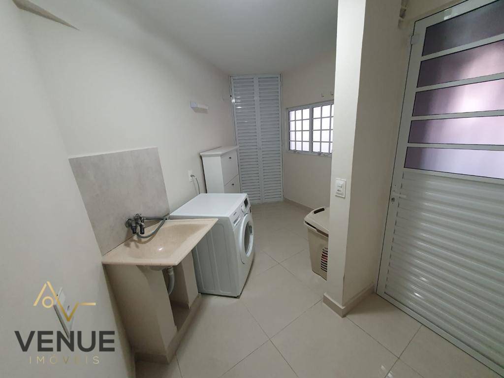 Sobrado à venda com 2 quartos, 180m² - Foto 14