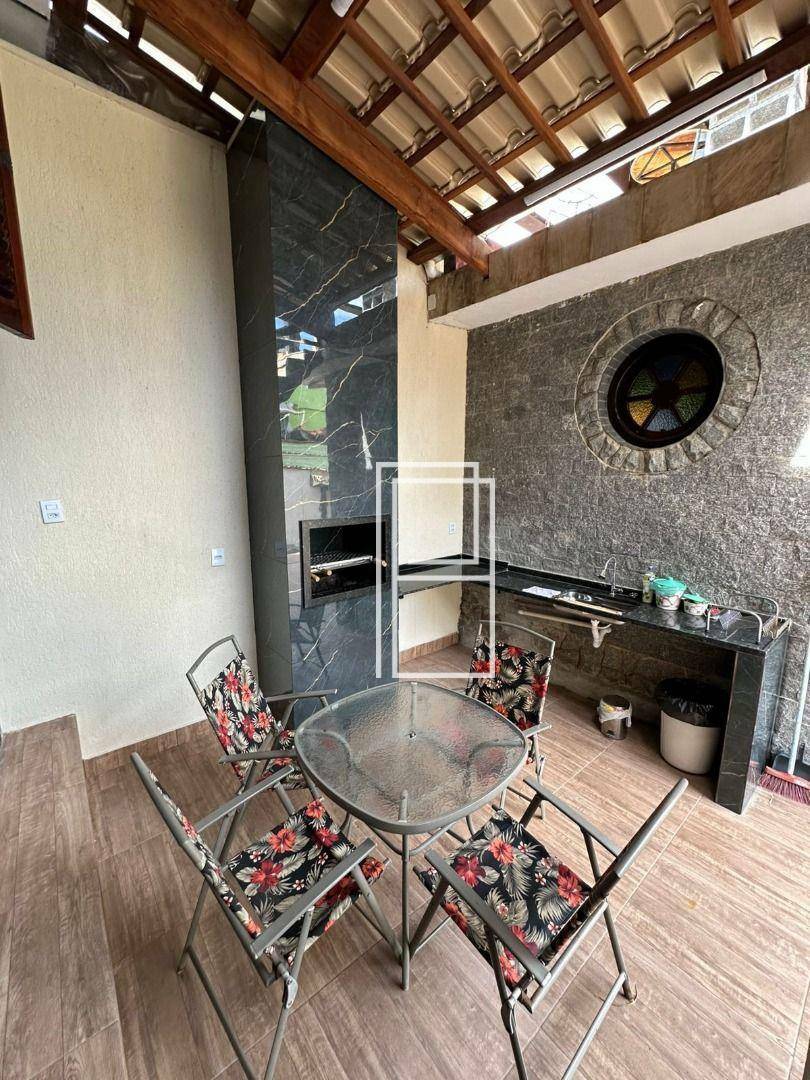 Casa à venda com 3 quartos, 290m² - Foto 25