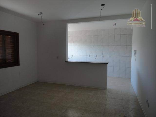 Apartamento à venda com 3 quartos, 95m² - Foto 2