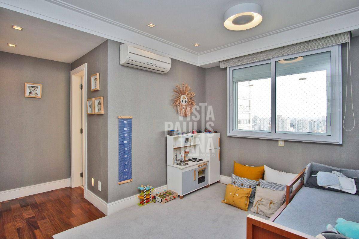 Apartamento à venda com 3 quartos, 222m² - Foto 17