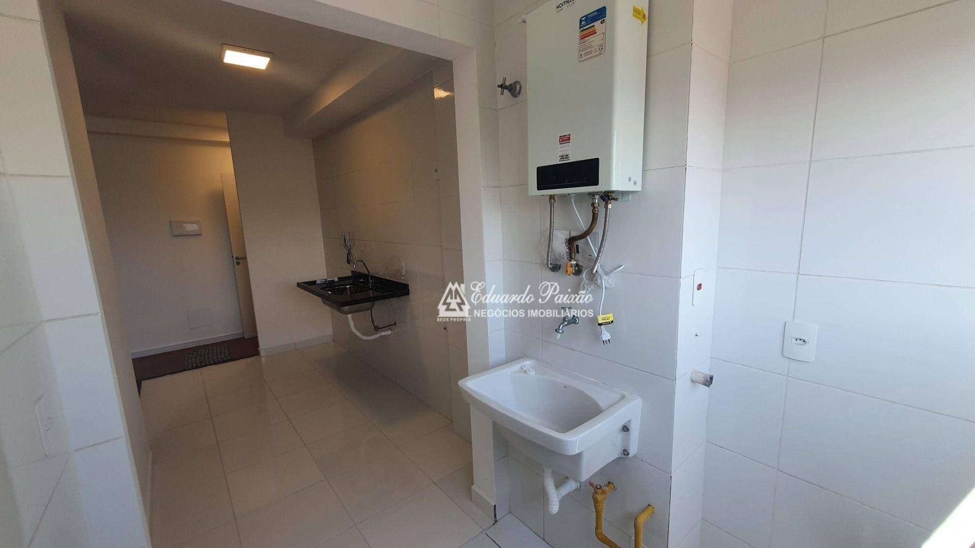 Apartamento para alugar com 2 quartos, 58m² - Foto 4