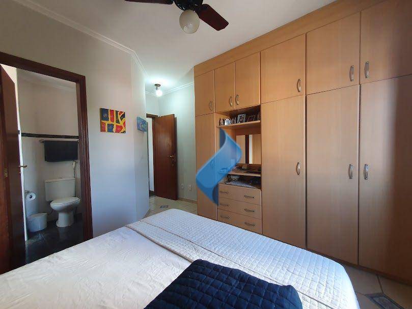 Apartamento à venda com 2 quartos, 74m² - Foto 12