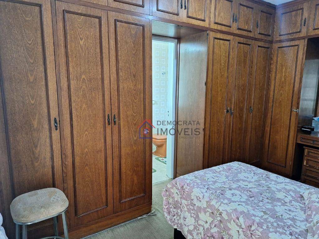 Sobrado à venda com 3 quartos, 186m² - Foto 13