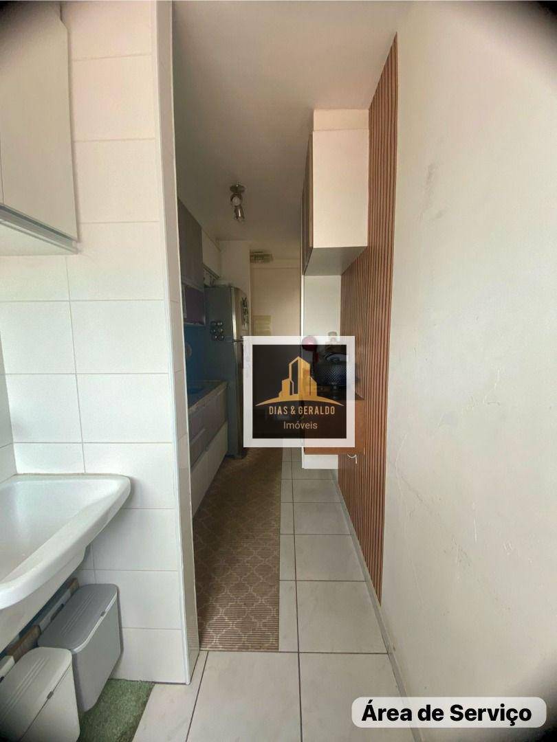 Apartamento à venda com 3 quartos, 74m² - Foto 16