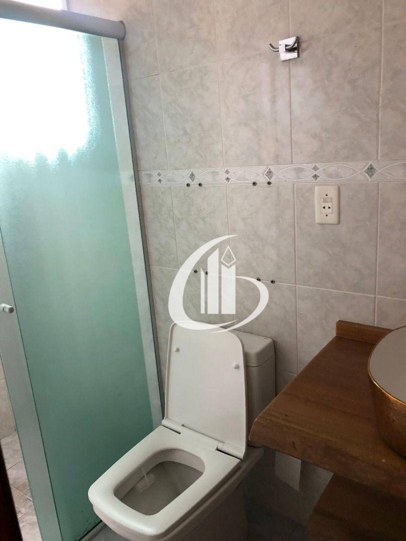 Apartamento para alugar com 3 quartos, 76m² - Foto 13