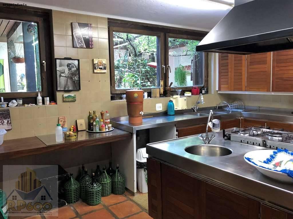 Casa de Condomínio à venda com 3 quartos, 2385m² - Foto 15