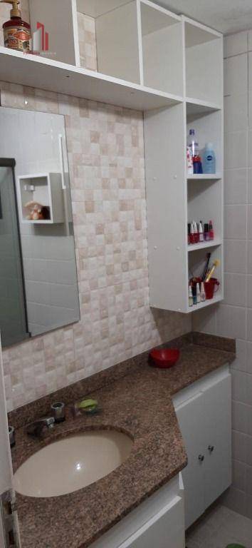 Apartamento à venda com 3 quartos, 65m² - Foto 9