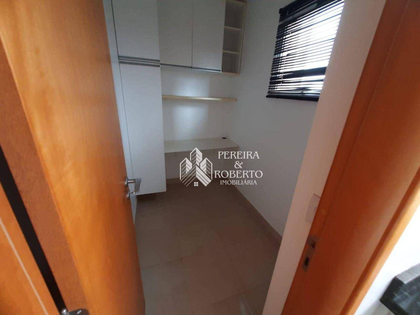 Apartamento à venda com 3 quartos, 235m² - Foto 25