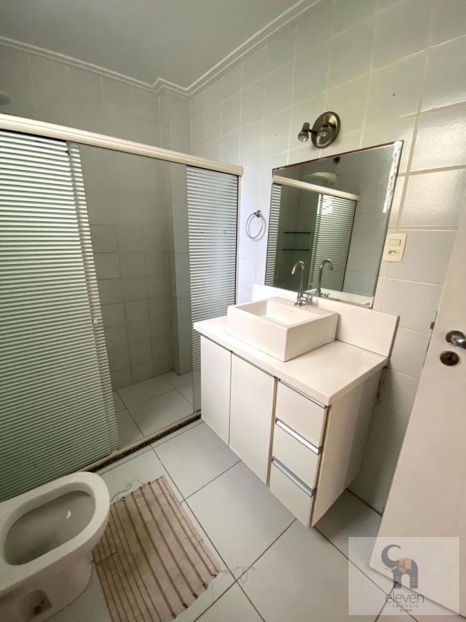 Apartamento à venda com 2 quartos, 75m² - Foto 12