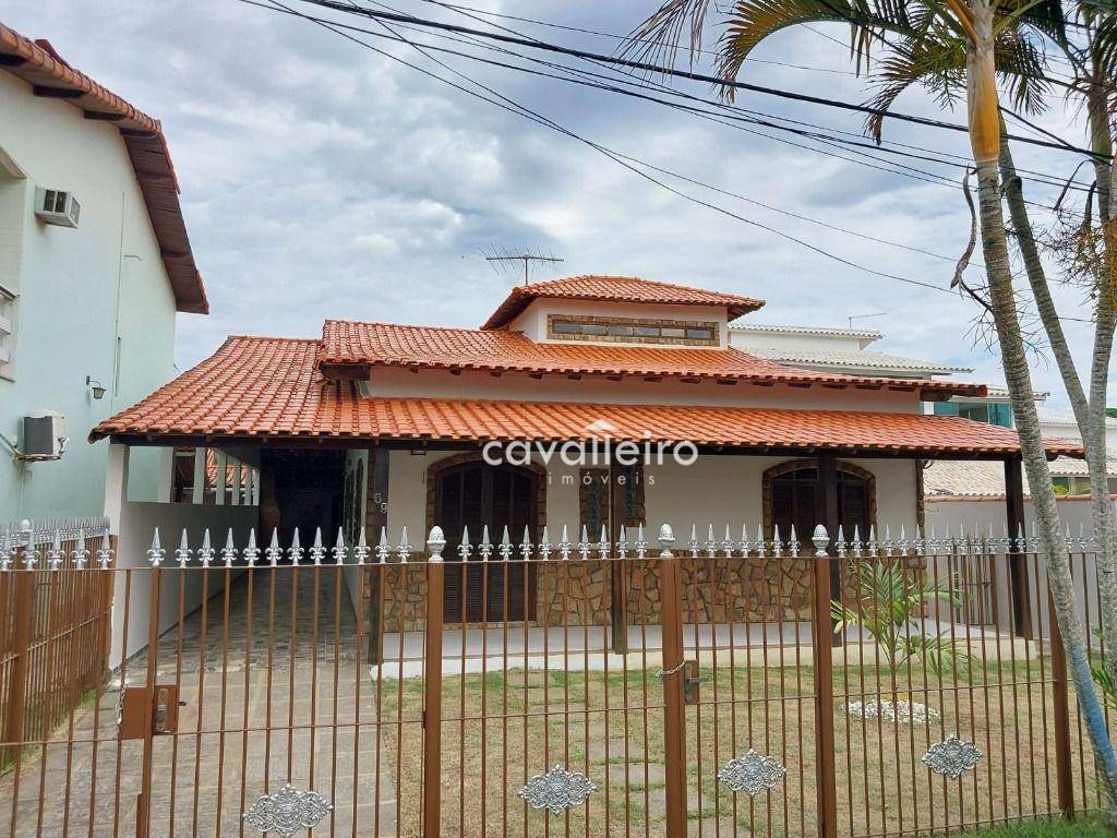 Casa de Condomínio à venda com 5 quartos, 244m² - Foto 4