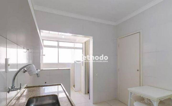 Apartamento à venda com 2 quartos, 72m² - Foto 4