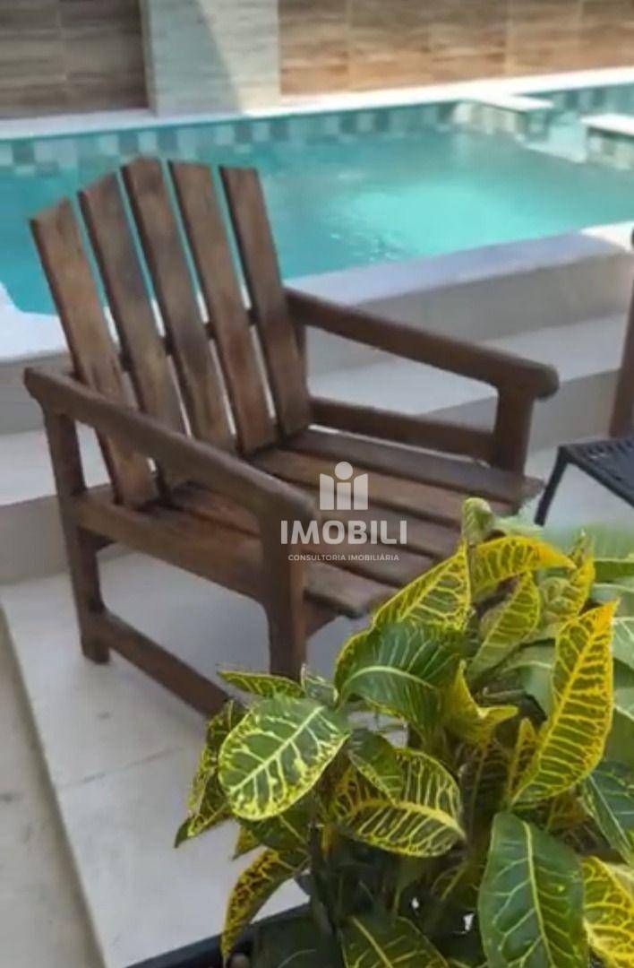 Casa de Condomínio à venda com 7 quartos, 360M2 - Foto 4