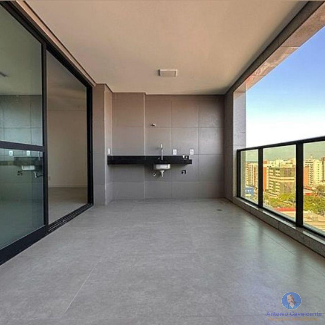 Apartamento à venda com 4 quartos, 227m² - Foto 4