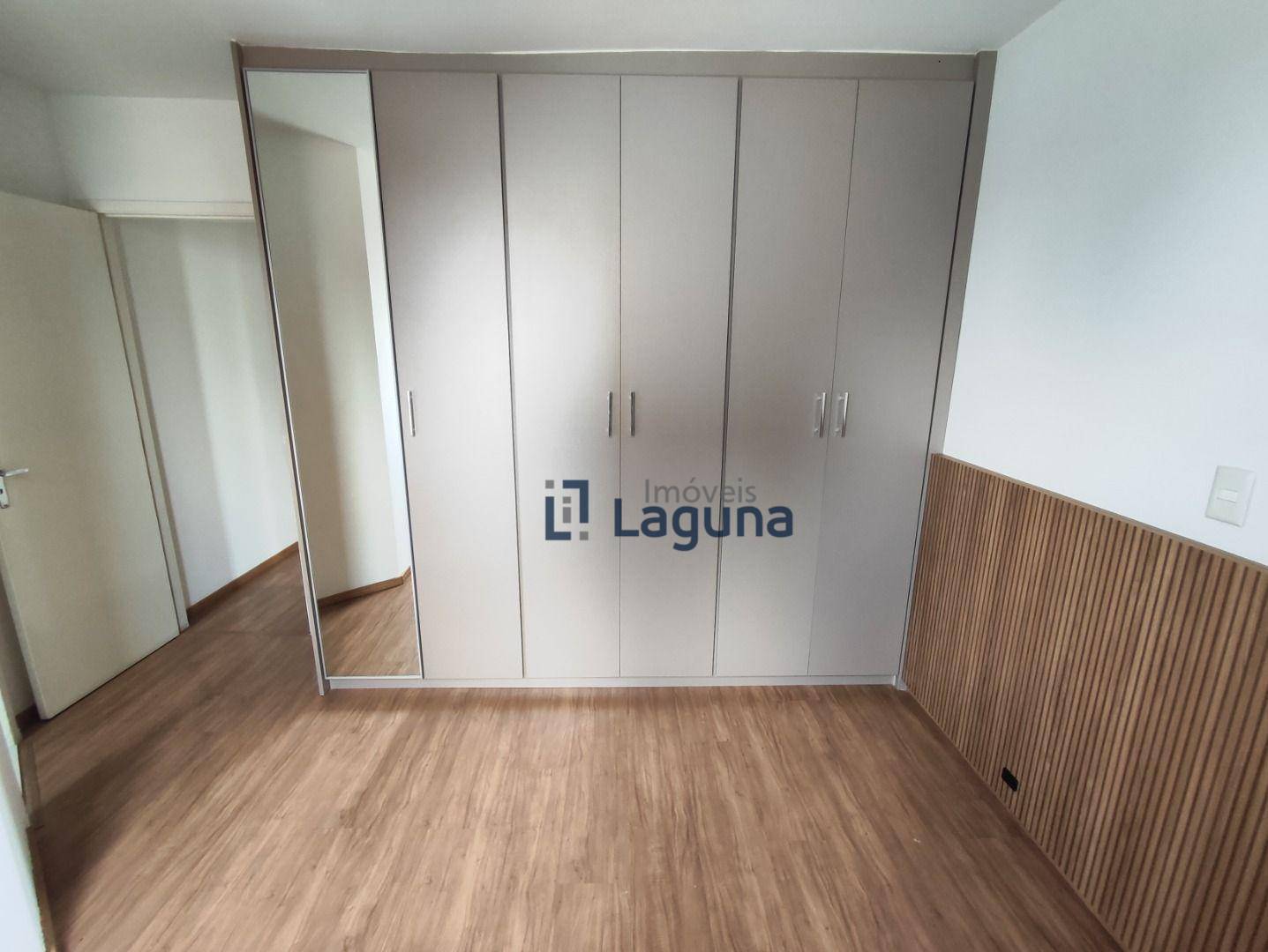 Apartamento para alugar com 3 quartos, 101m² - Foto 36