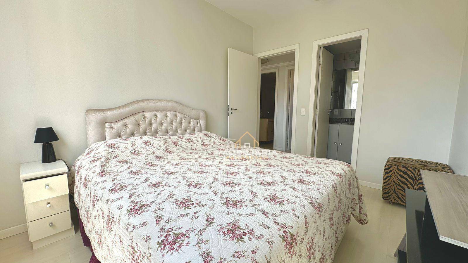 Apartamento para alugar com 3 quartos, 76m² - Foto 16