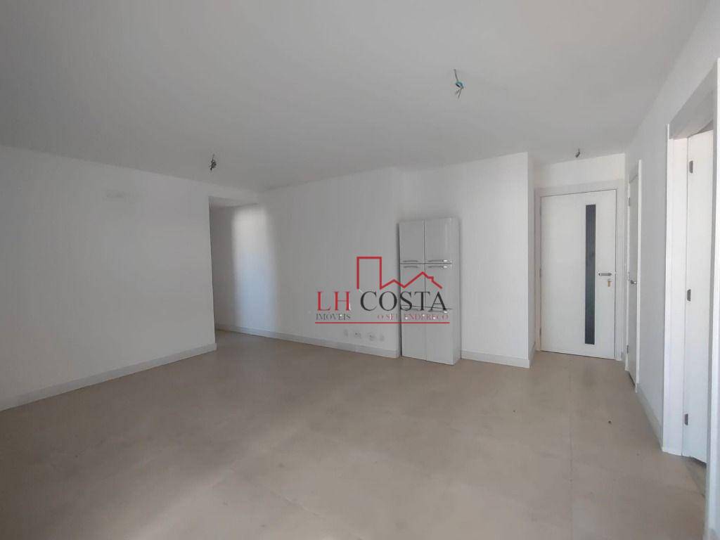 Apartamento à venda com 2 quartos, 82m² - Foto 10