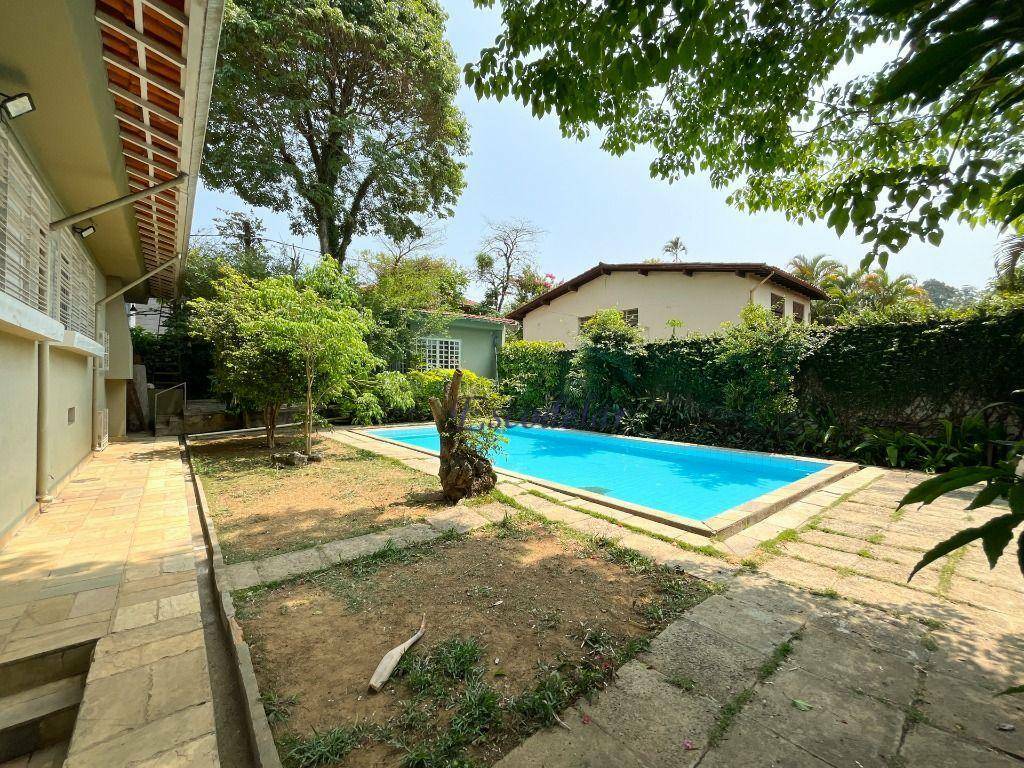 Casa à venda com 3 quartos, 320m² - Foto 5