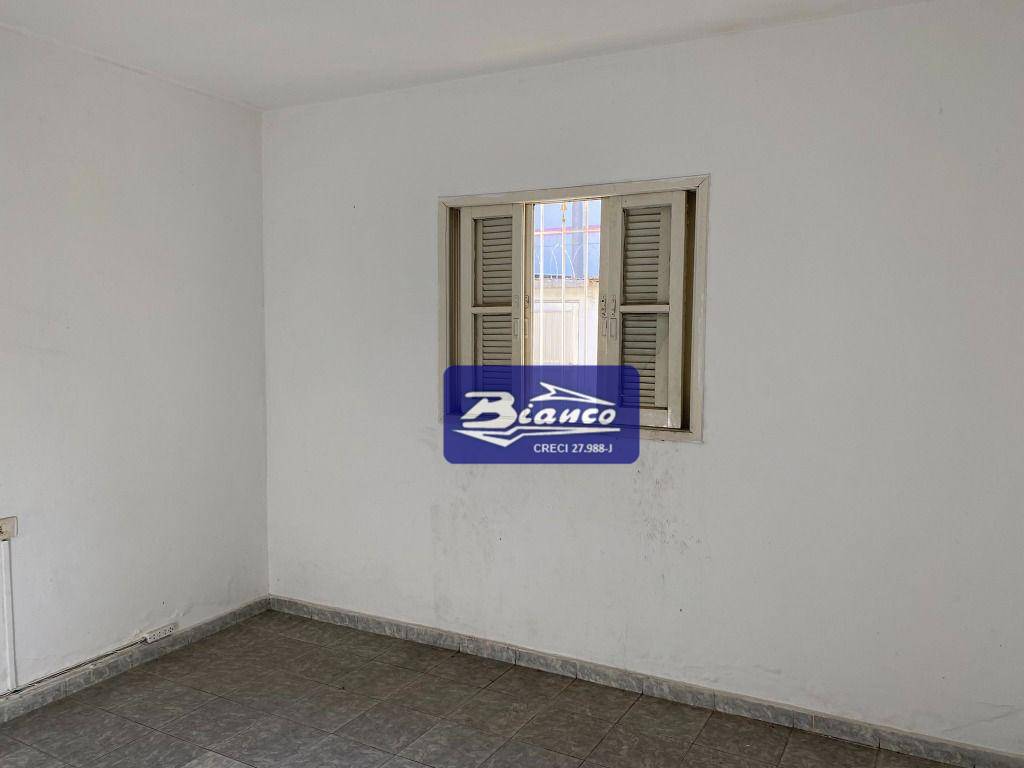 Casa à venda com 3 quartos, 101m² - Foto 19