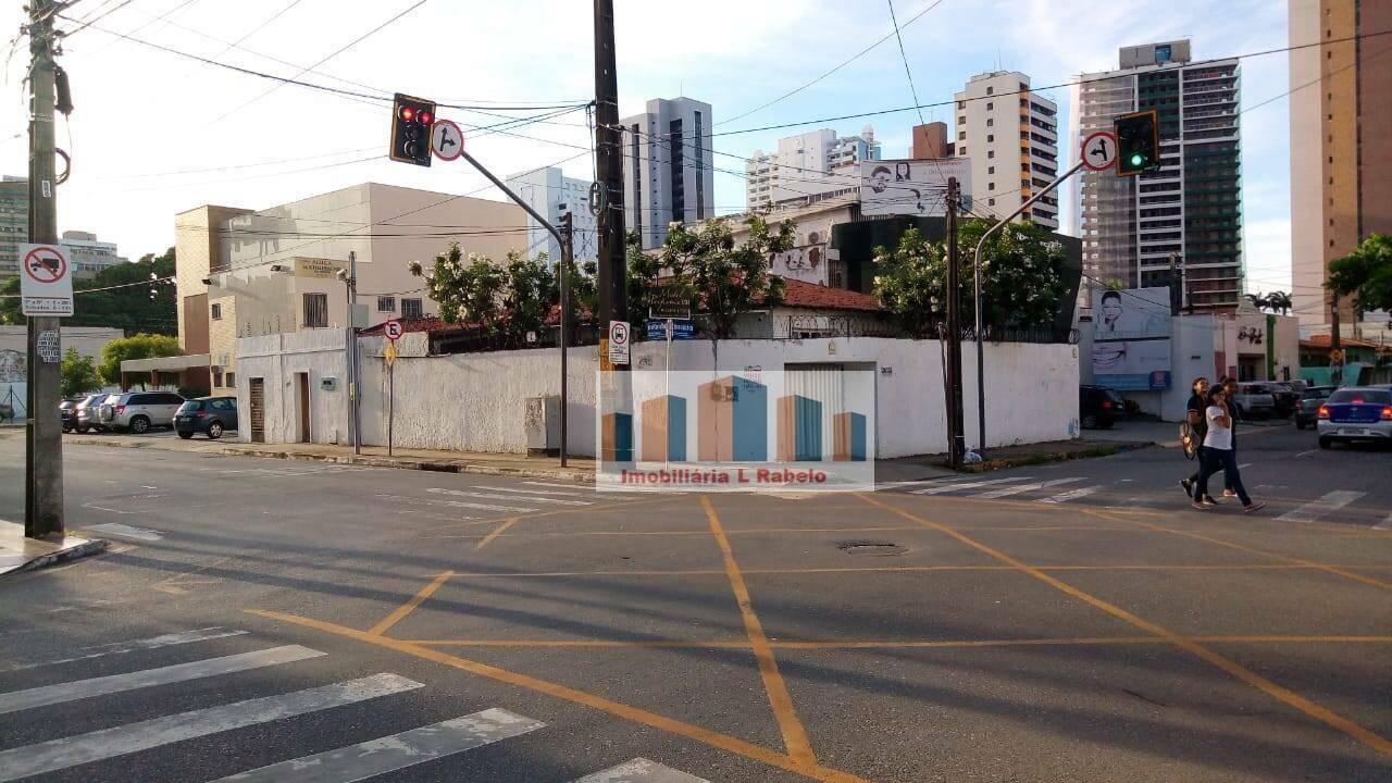 Casa à venda com 3 quartos, 335M2 - Foto 1