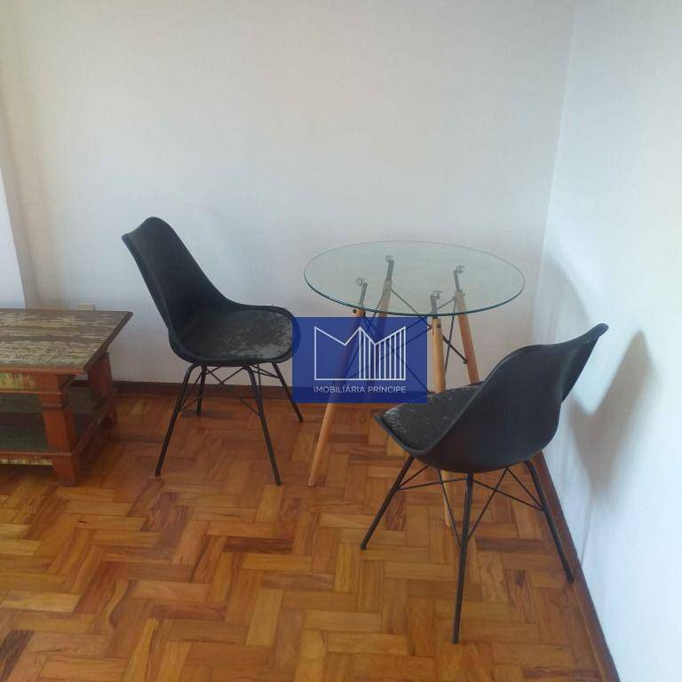 Apartamento para alugar com 1 quarto, 42m² - Foto 9