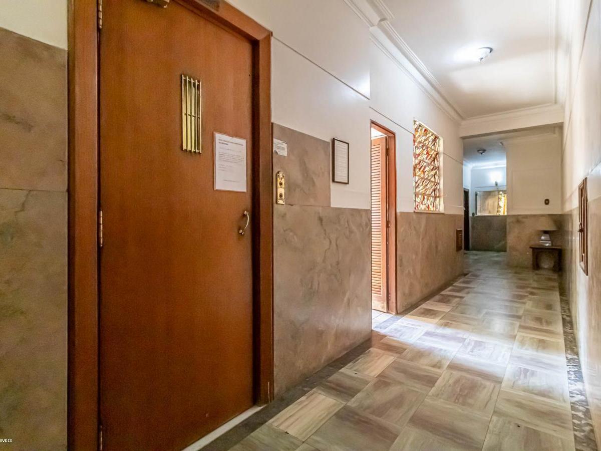 Apartamento à venda com 3 quartos, 135m² - Foto 25