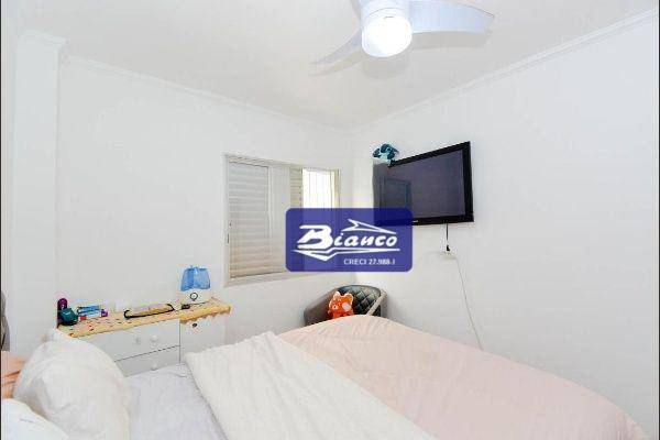 Apartamento à venda com 2 quartos, 60m² - Foto 8