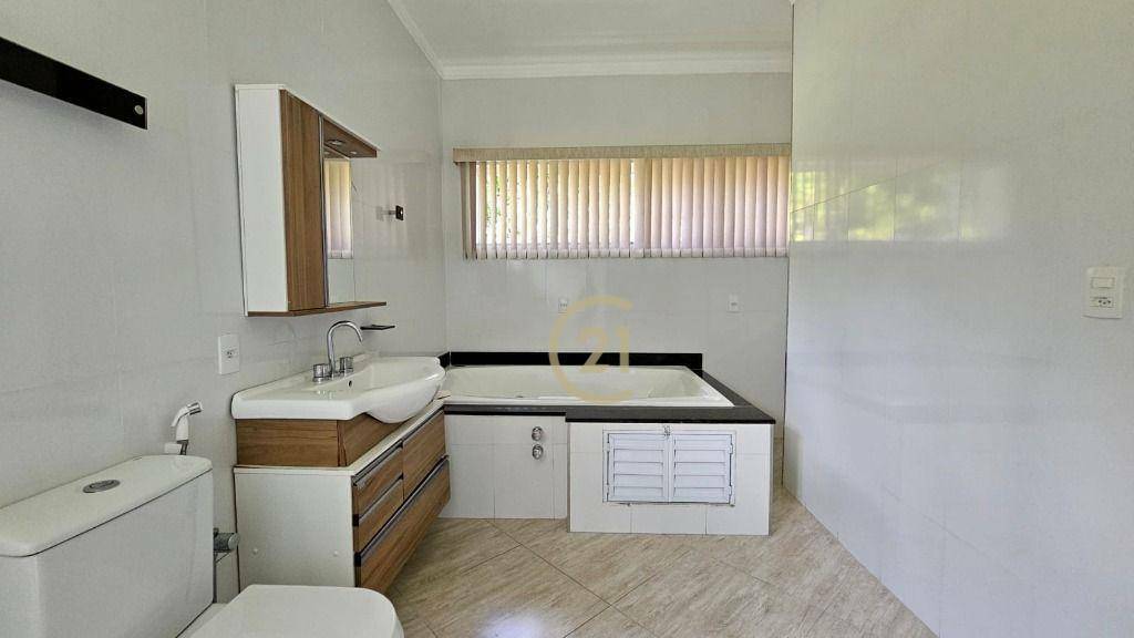 Chácara à venda com 5 quartos, 660m² - Foto 21