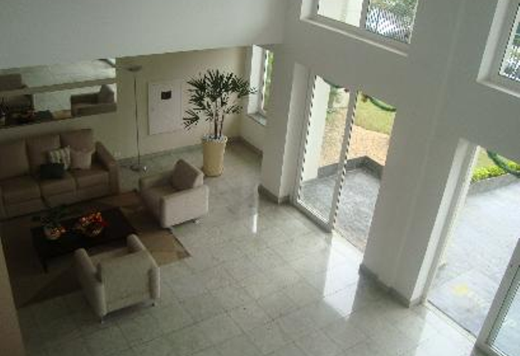 Apartamento à venda com 2 quartos, 85m² - Foto 2