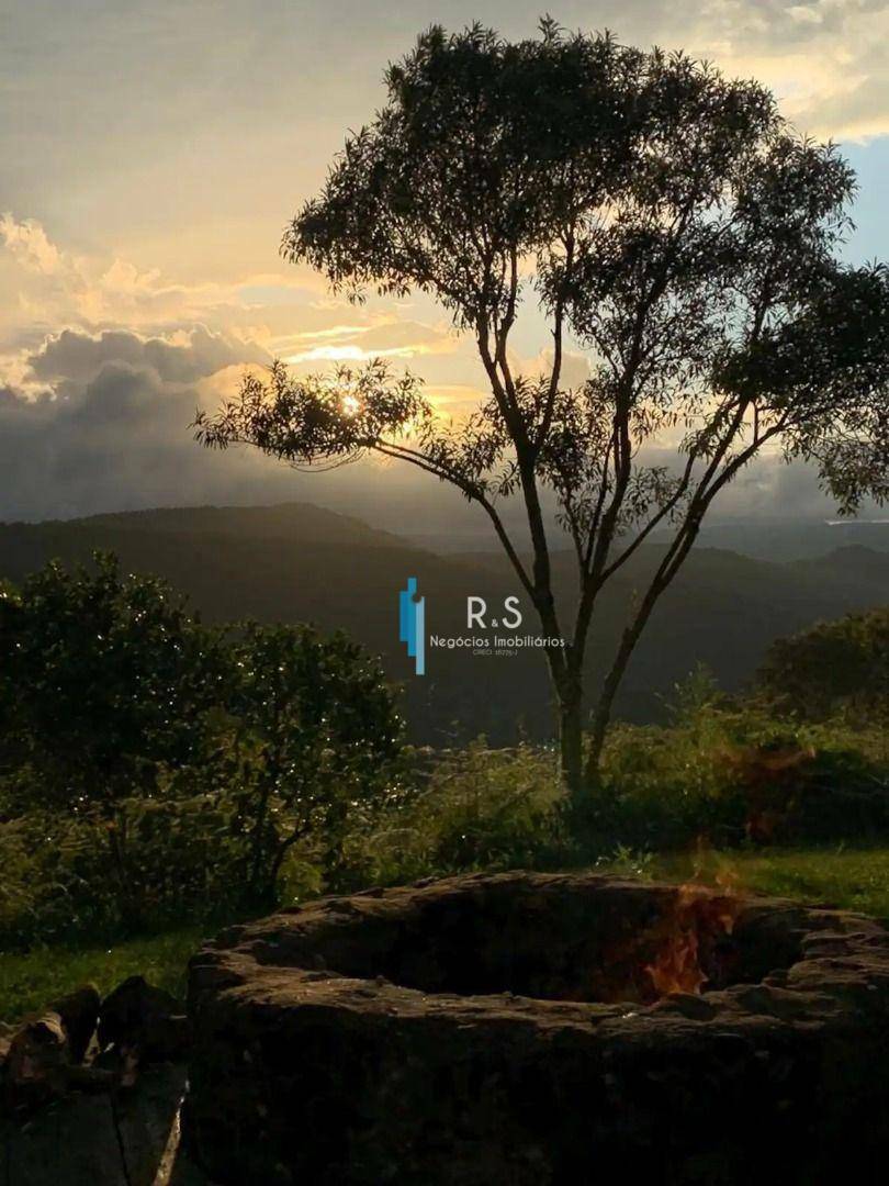 Sítio à venda com 4 quartos, 121000M2 - Foto 59