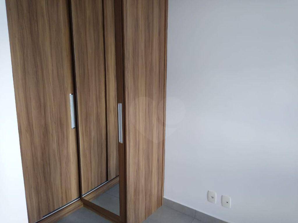 Apartamento à venda com 1 quarto, 38m² - Foto 9