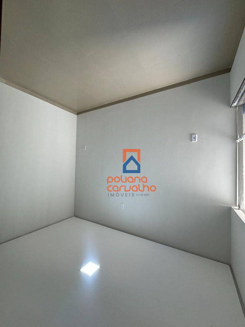 Casa à venda com 3 quartos, 180m² - Foto 15