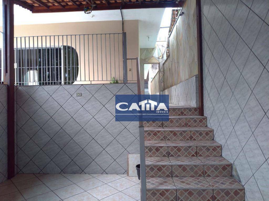 Casa à venda e aluguel com 3 quartos, 200m² - Foto 5