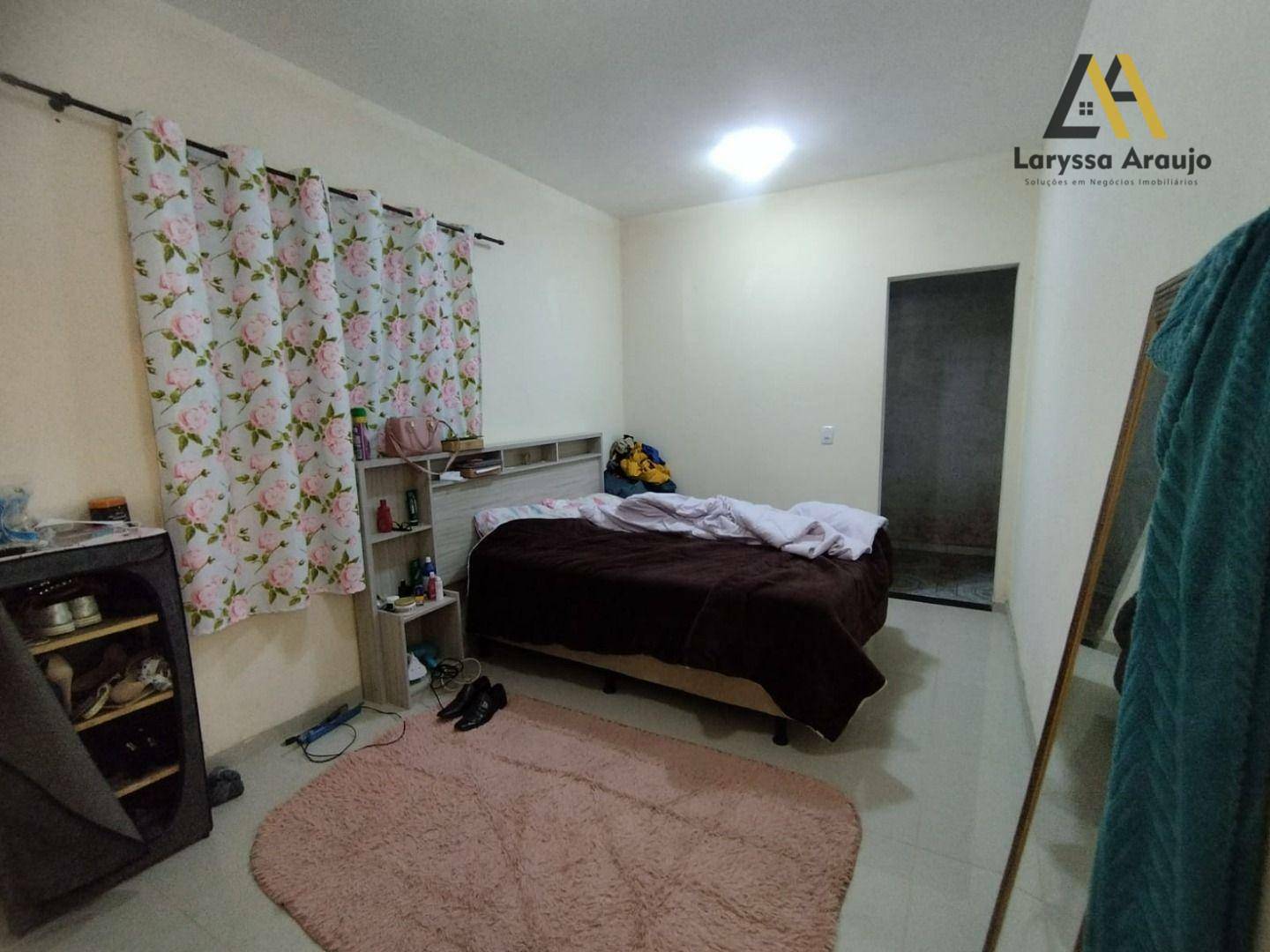 Casa à venda com 3 quartos, 90m² - Foto 11