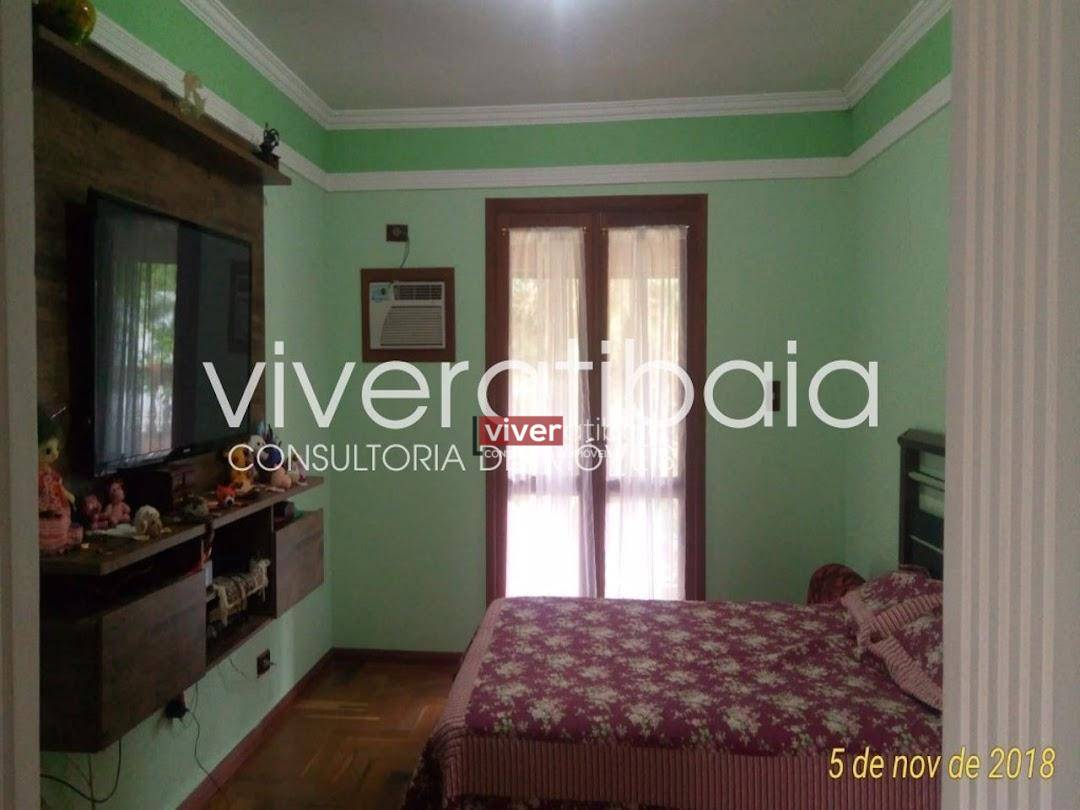 Casa à venda com 4 quartos, 320m² - Foto 16