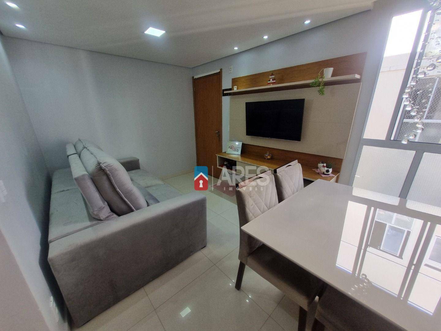 Apartamento à venda com 2 quartos, 45m² - Foto 4