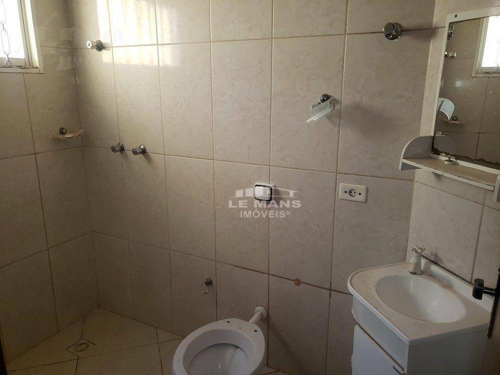 Casa à venda com 3 quartos, 184m² - Foto 9