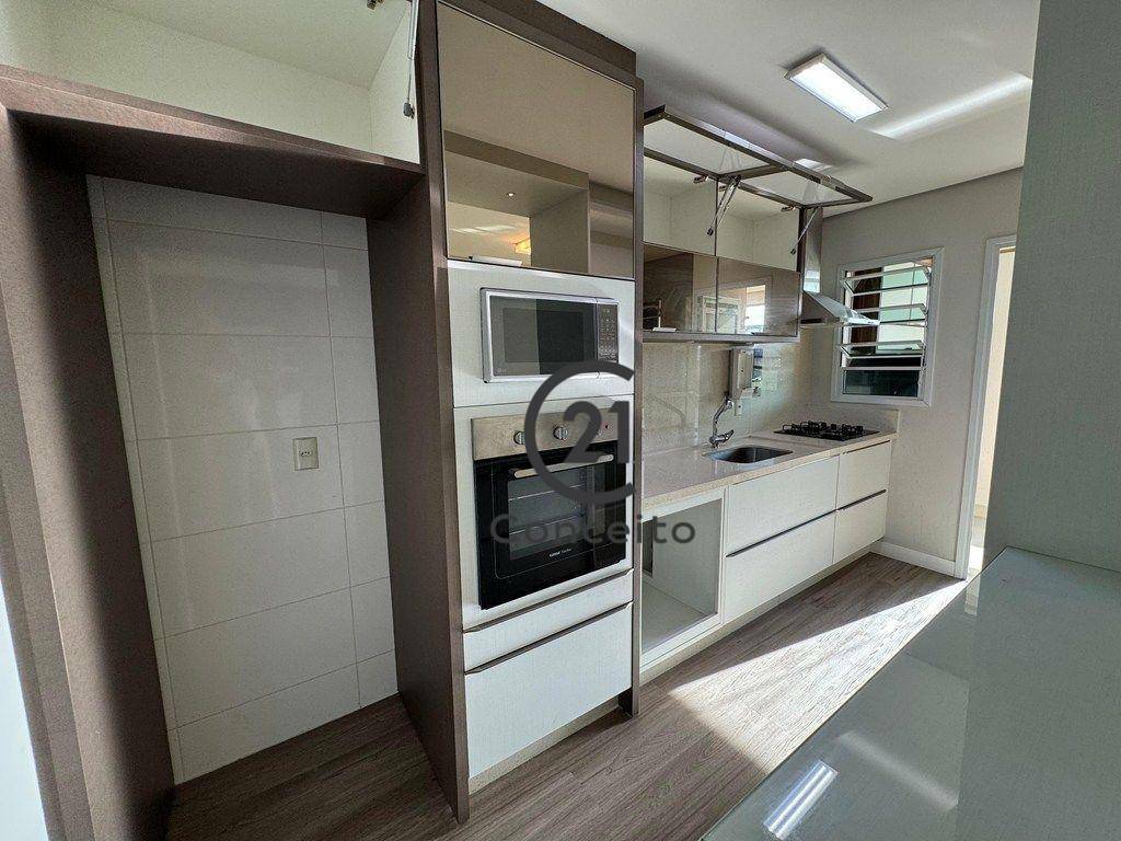 Apartamento à venda com 3 quartos, 96m² - Foto 10