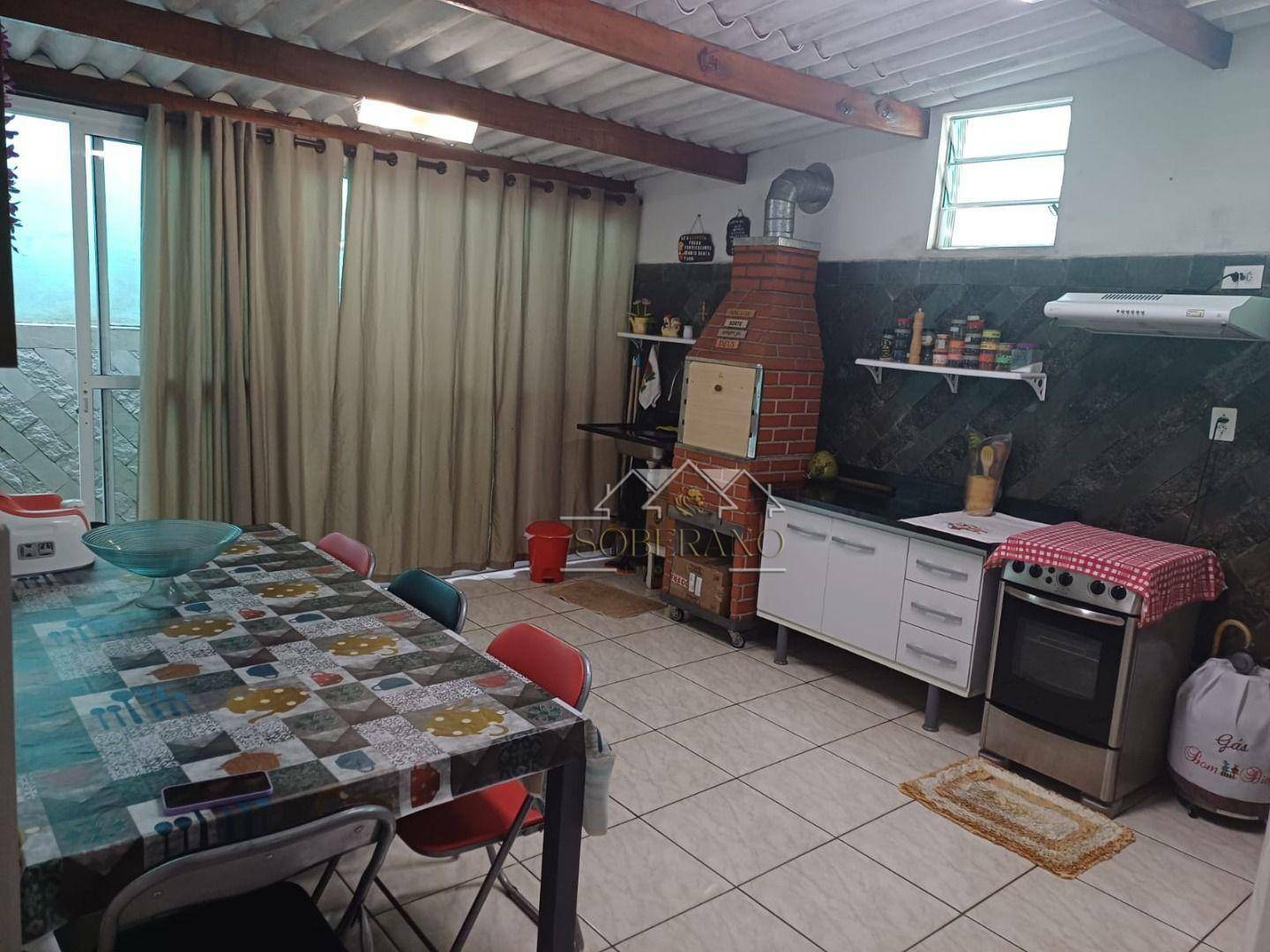 Casa à venda com 2 quartos, 218m² - Foto 7