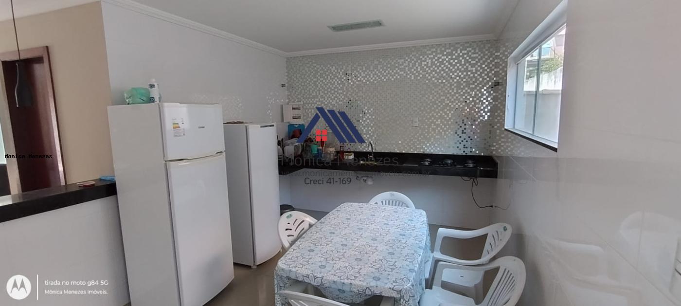 Casa para alugar com 3 quartos, 150m² - Foto 2