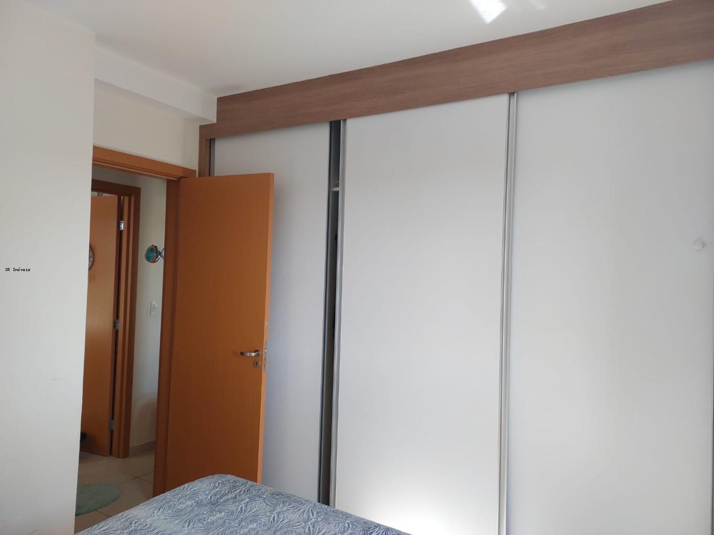 Apartamento à venda com 2 quartos, 60m² - Foto 20