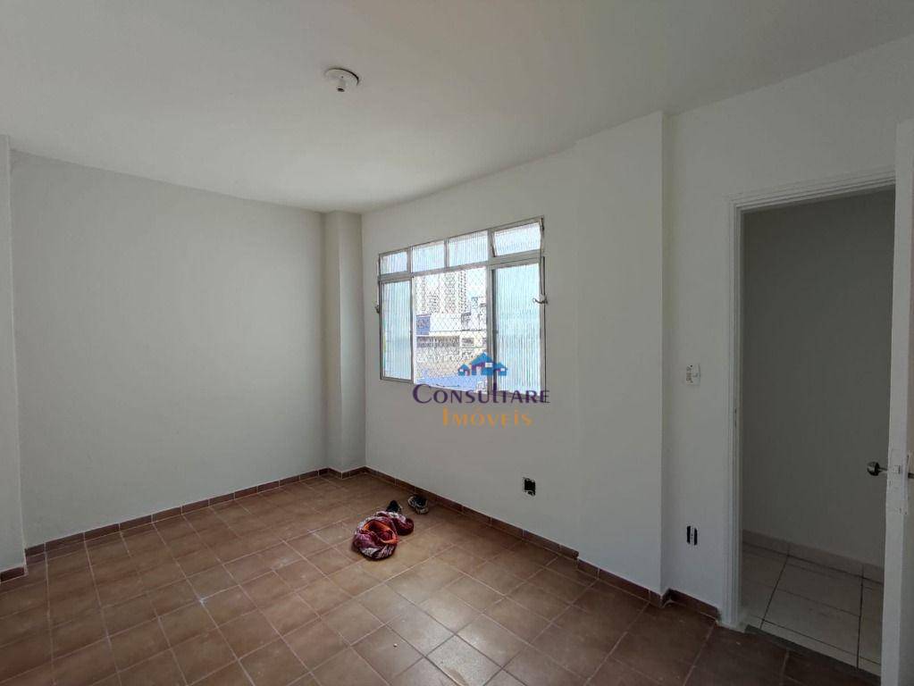 Apartamento para alugar com 3 quartos, 107m² - Foto 15