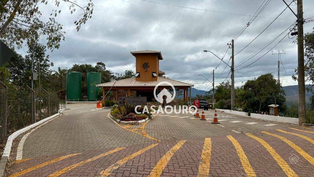 Casa de Condomínio à venda com 3 quartos, 360m² - Foto 40