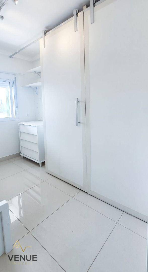 Apartamento à venda com 2 quartos, 68m² - Foto 19