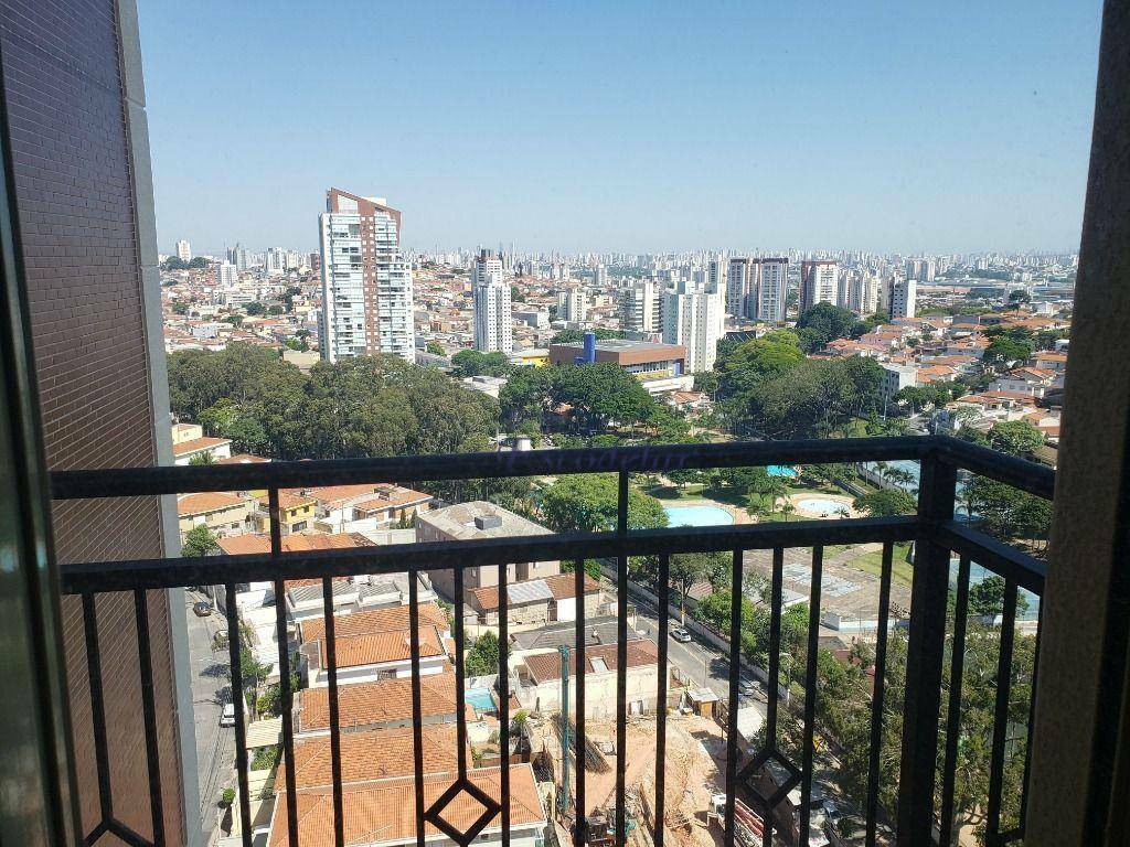 Apartamento à venda com 3 quartos, 133m² - Foto 19