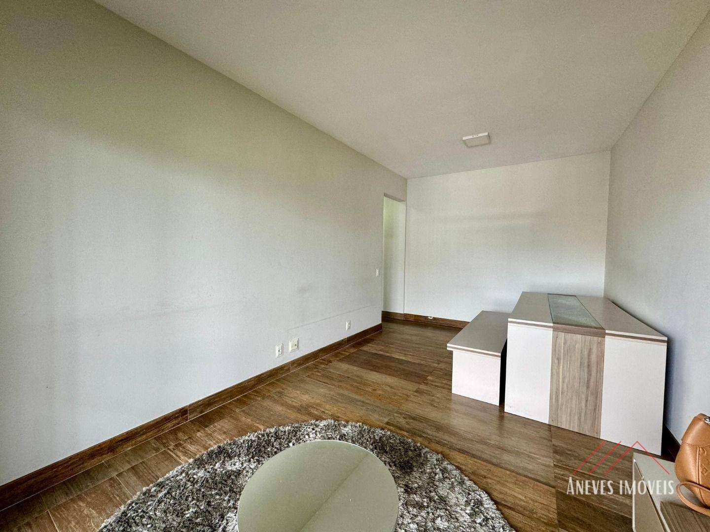 Apartamento à venda com 3 quartos, 103m² - Foto 3