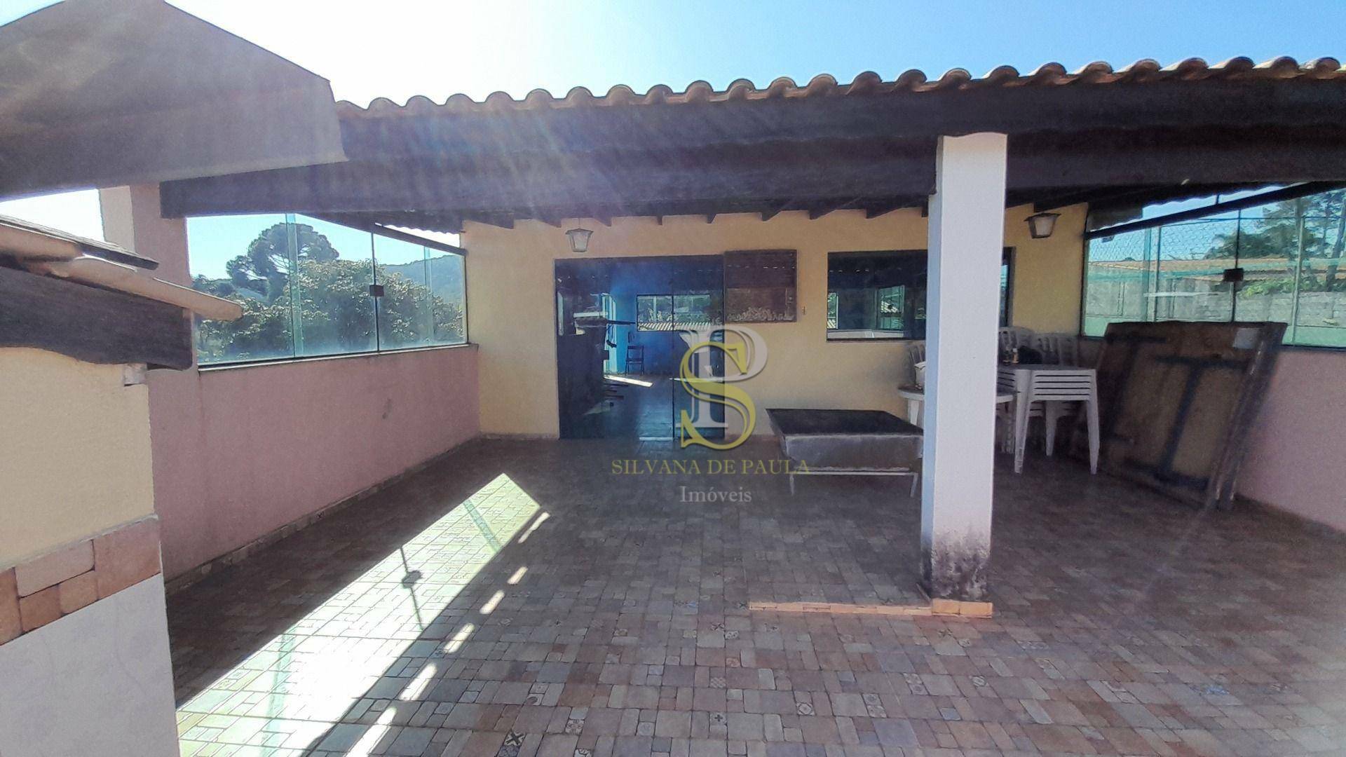 Chácara à venda com 6 quartos, 240m² - Foto 41