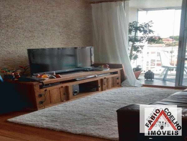 Apartamento à venda com 2 quartos, 64m² - Foto 3