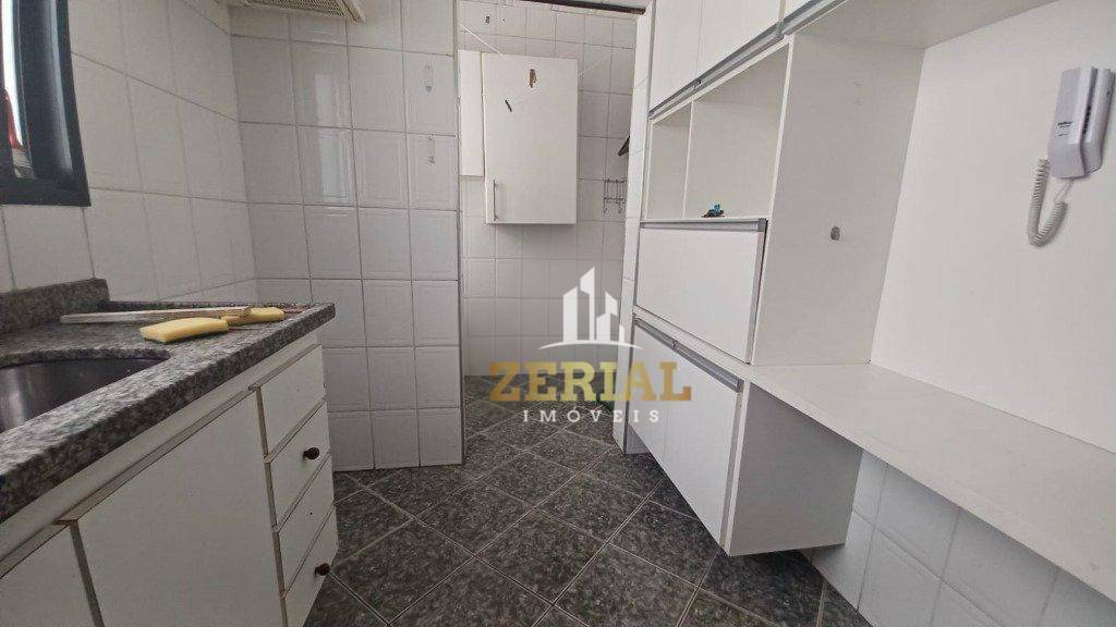 Apartamento à venda com 2 quartos, 61m² - Foto 2